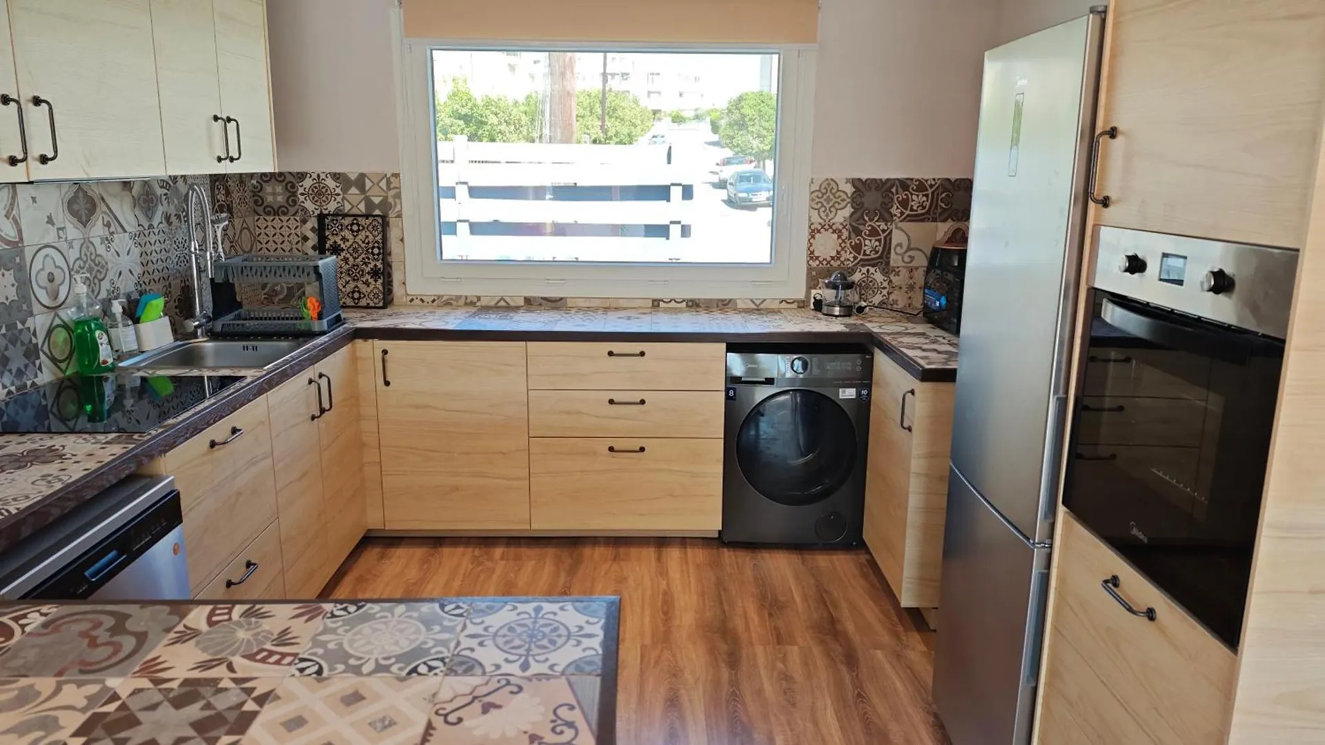Apartment Kamares Larnaca Modern 1 Bedroom House Cyprus