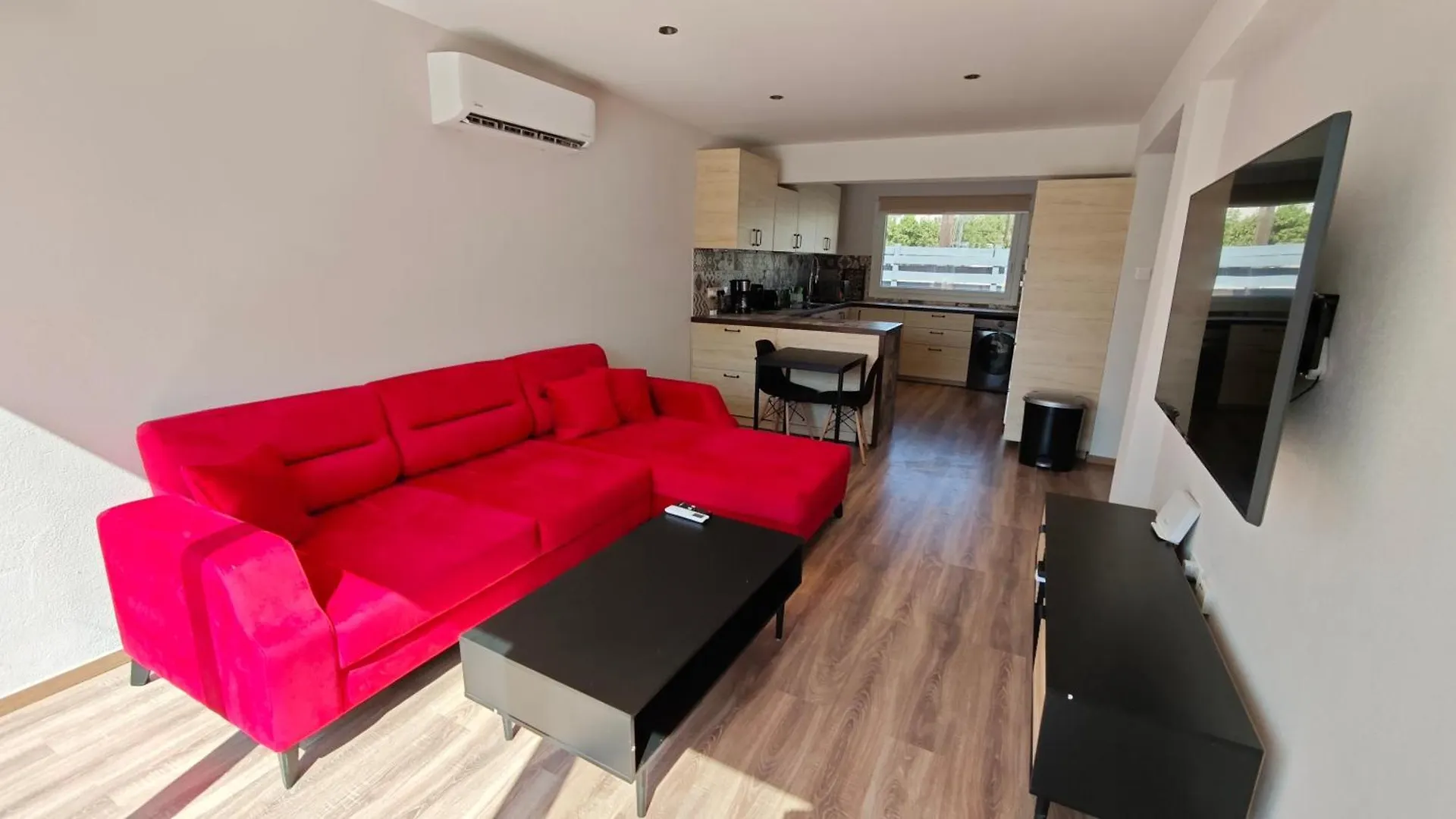 Kamares Larnaca Modern 1 Bedroom House 0*,  Cyprus